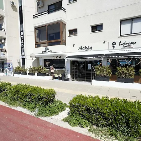 Davinci Seaview 2bdr Makenzy Apartment *
